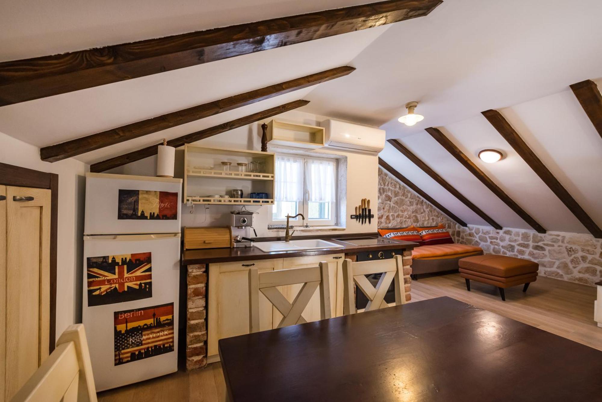 RažanacStone House别墅 外观 照片
