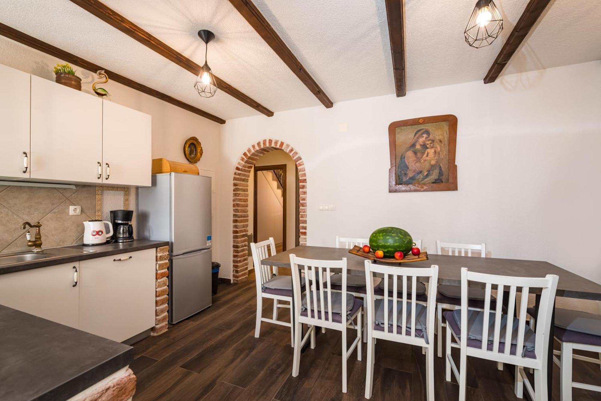 RažanacStone House别墅 外观 照片