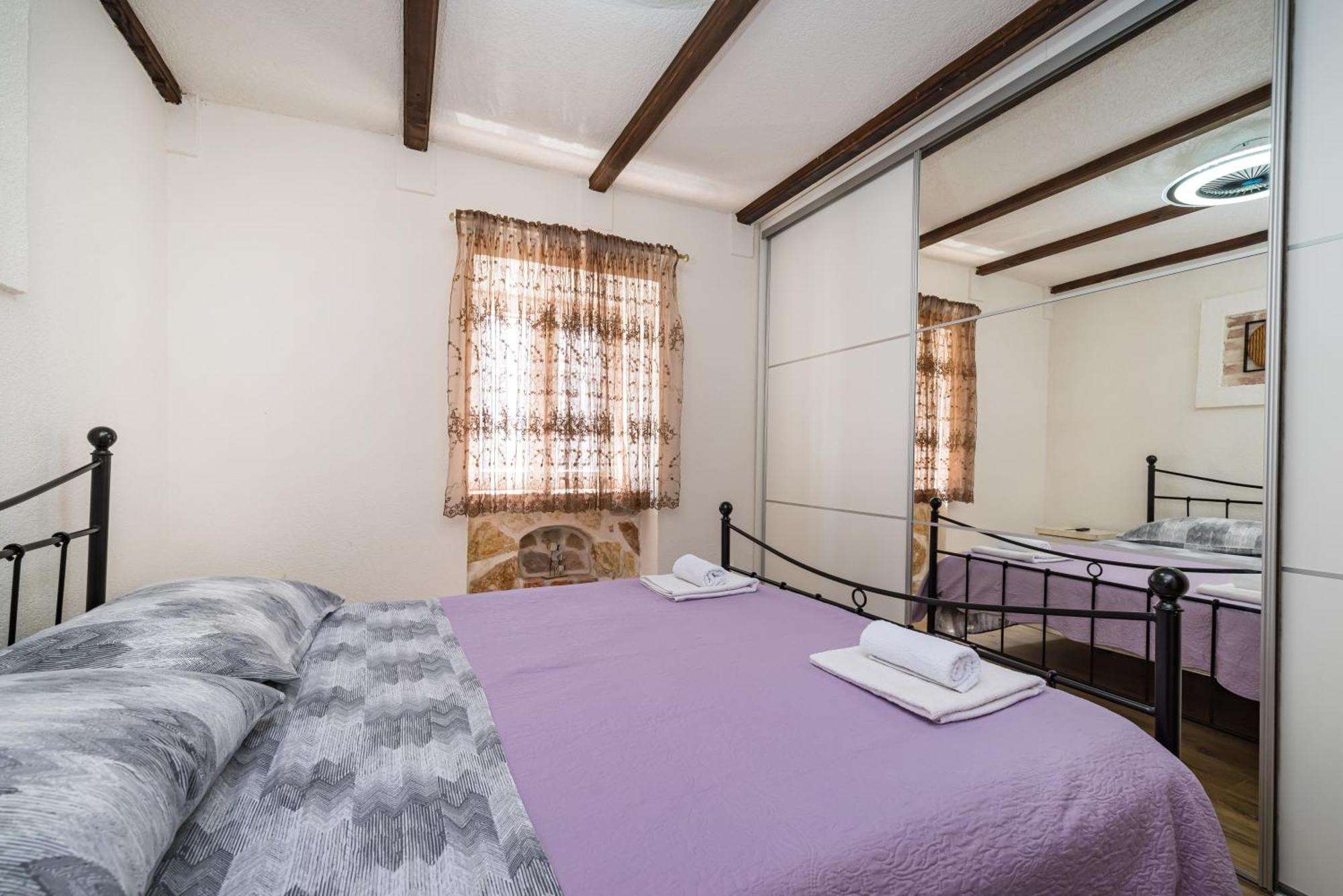 RažanacStone House别墅 外观 照片