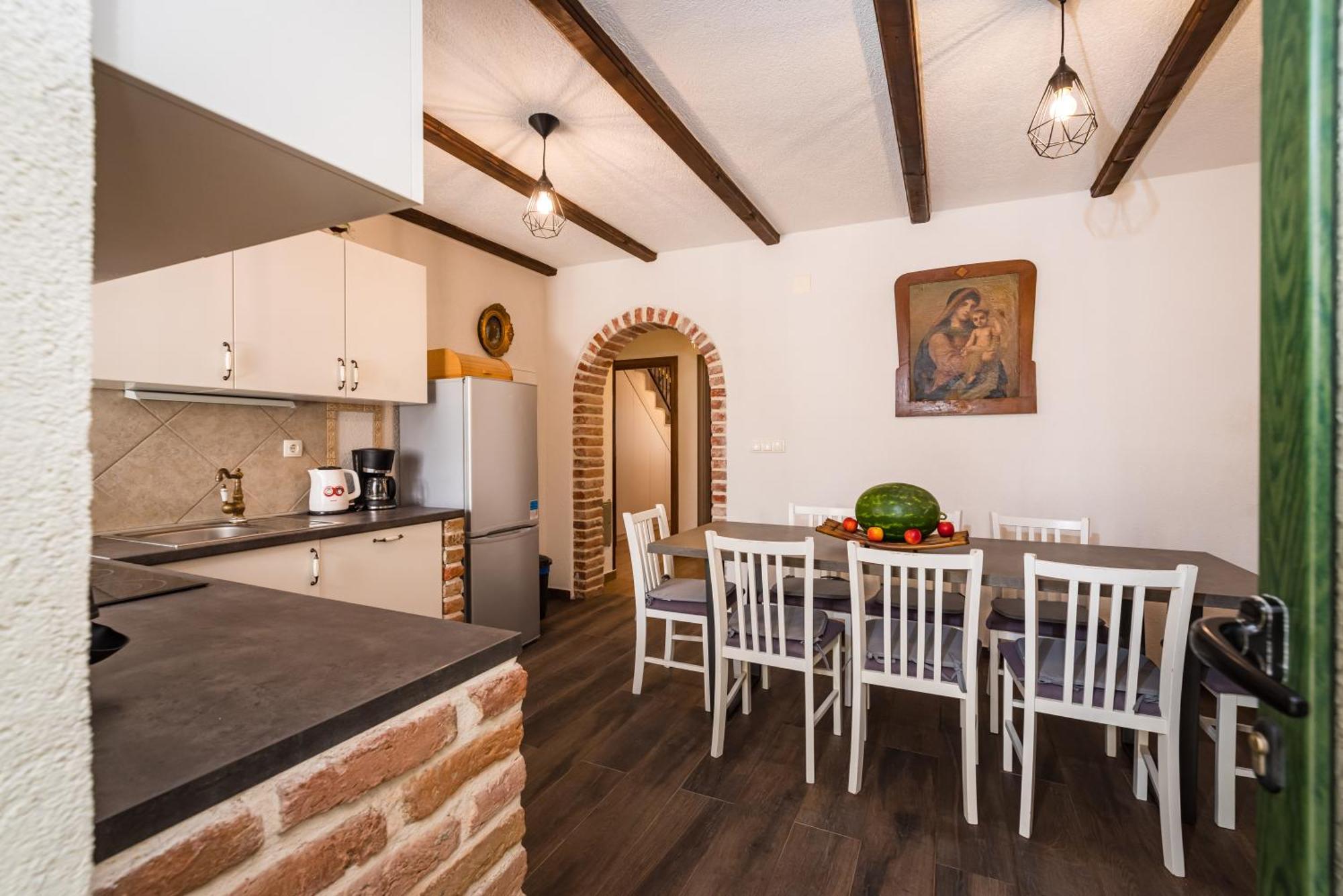 RažanacStone House别墅 外观 照片