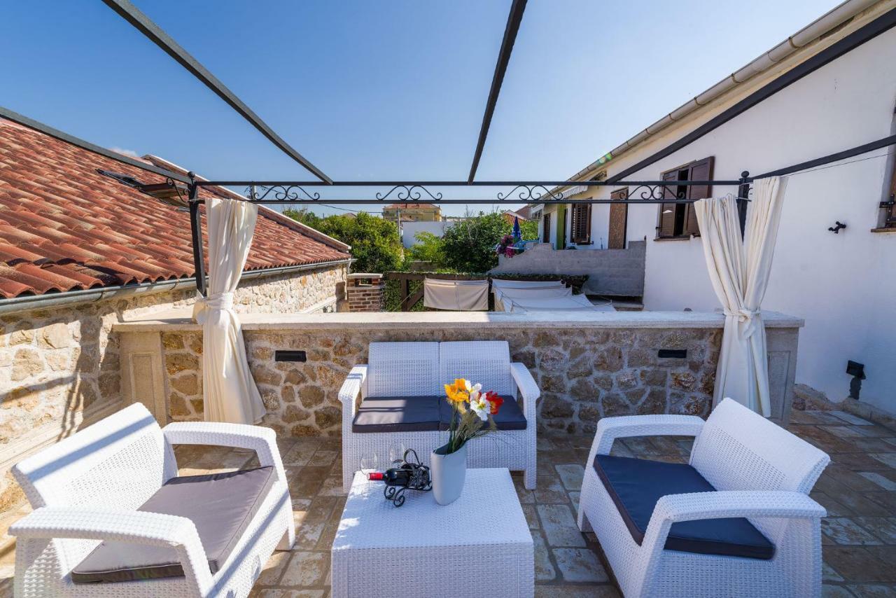 RažanacStone House别墅 外观 照片